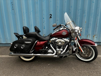 HARLEY-DAVIDSON TOURING ROAD KING 1584 CLASSIC
