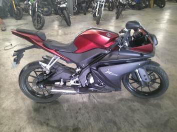 YAMAHA YZF 125 R ABS Accidentée RSV N°22309