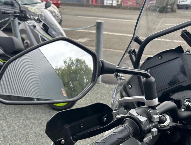 QJ MOTOR SRT 700 X TOURING