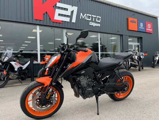 KTM 890 DUKE