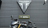 TRIUMPH SPEED TRIPLE 1200 RS