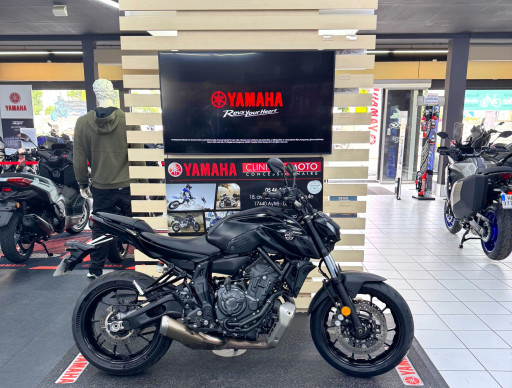 YAMAHA MT07 A2 1ERE MAIN 2022 GARANTIE