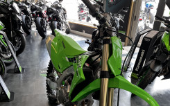 KAWASAKI KX250 CROSS