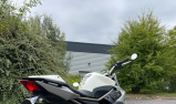 YAMAHA XJ6-N