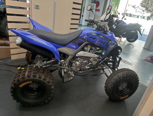 YAMAHA YFM 700 RAPTOR