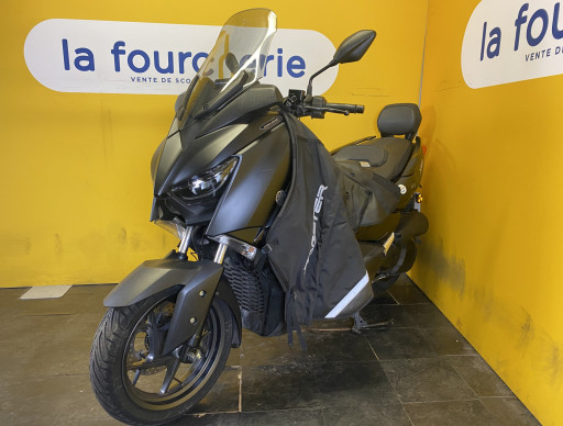 YAMAHA X-MAX 125 IRON MAX