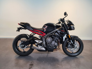 TRIUMPH STREET TRIPLE 765 R