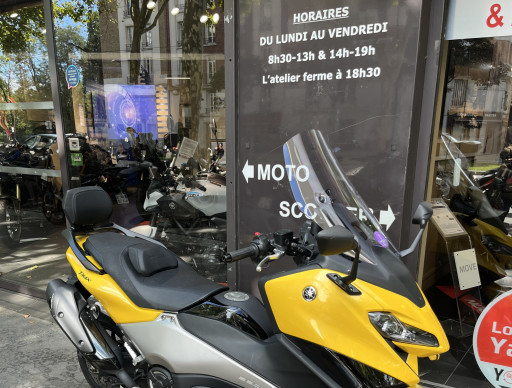 YAMAHA T-MAX 560 2022 (TMAX - T MAX)