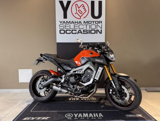 YAMAHA MT-09 garantie 12 mois