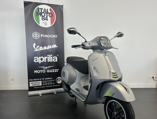 PIAGGIO VESPA GTS 300 SUPER TECH - VESPA GTS300 SUPERTECH