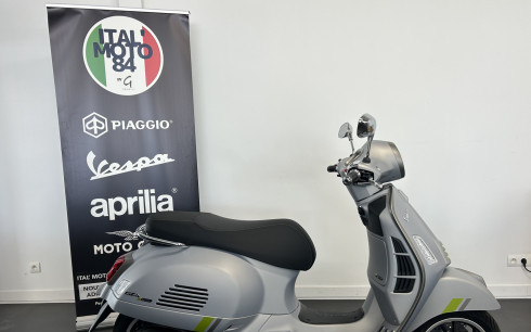PIAGGIO VESPA GTS 300 SUPER TECH - VESPA GTS300 SUPERTECH