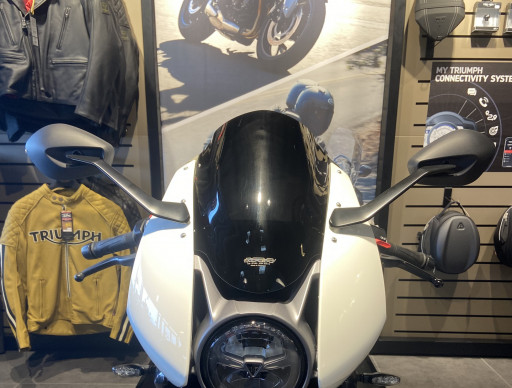 TRIUMPH SPEED TRIPLE 1200 RR