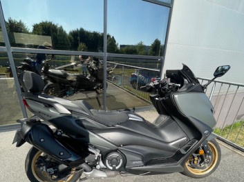 YAMAHA XP T-MAX 560