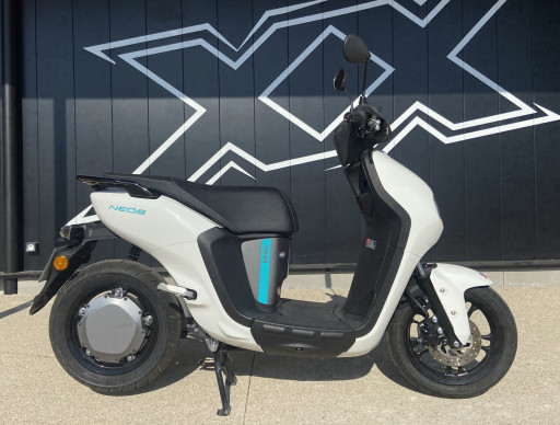 YAMAHA NEO