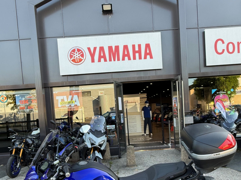 YAMAHA TRACER 700
