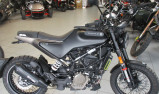 HUSQVARNA SVARTPILEN 125 ABS