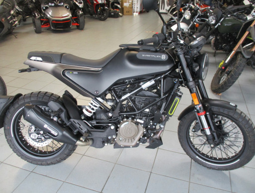 HUSQVARNA SVARTPILEN 125 ABS