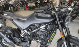 HUSQVARNA SVARTPILEN 125 ABS