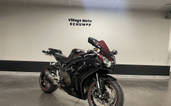 HONDA CBR 1000 RR FIREBLADE