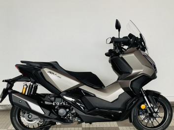 HONDA ADV 350