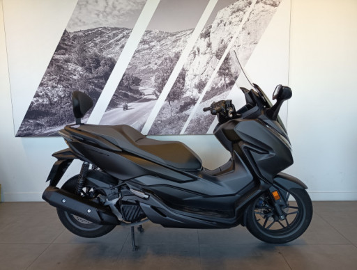 HONDA FORZA 125 - 07/2020 - 2400 KMS