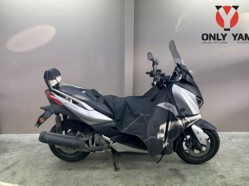 YAMAHA X-MAX 125