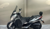 YAMAHA X-MAX 125