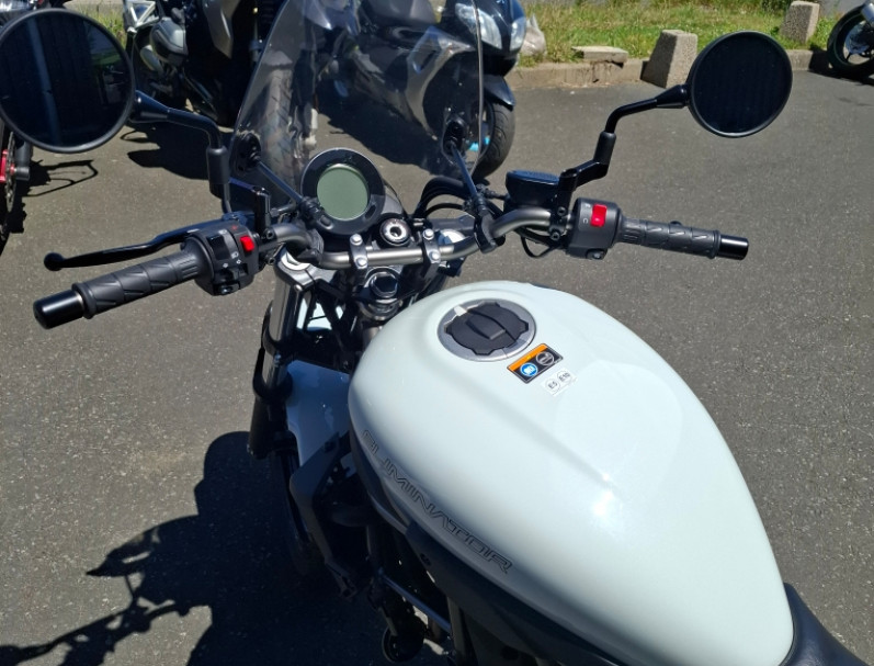 KAWASAKI ELIMINATOR 500