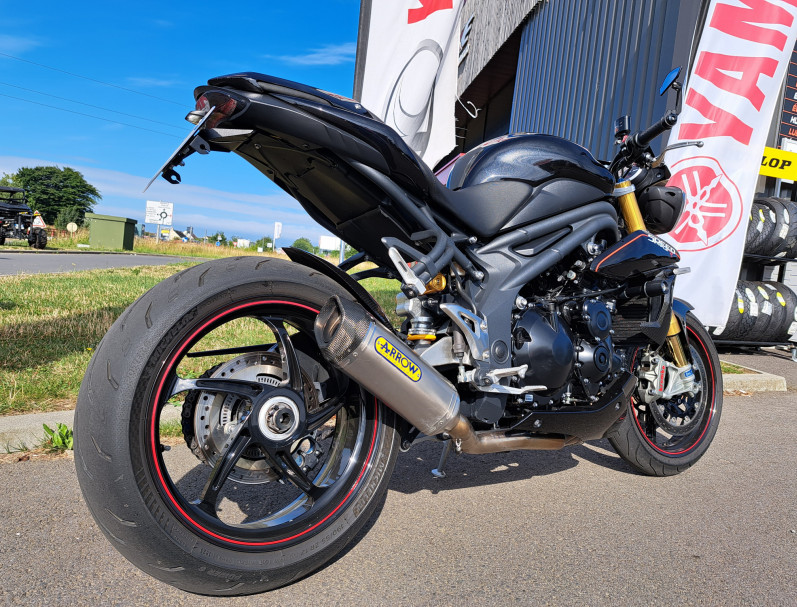 TRIUMPH SPEED TRIPLE 1050 R