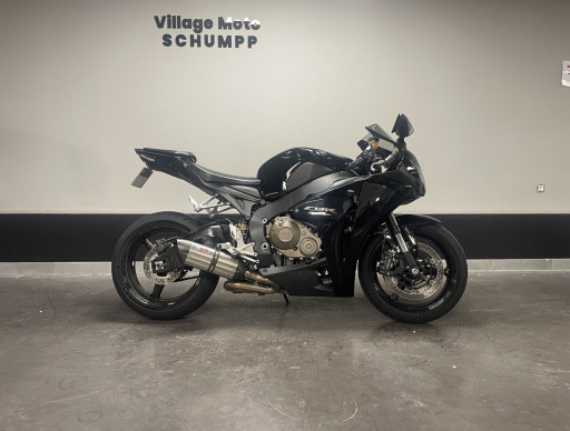HONDA CBR 1000 FIREBLADE