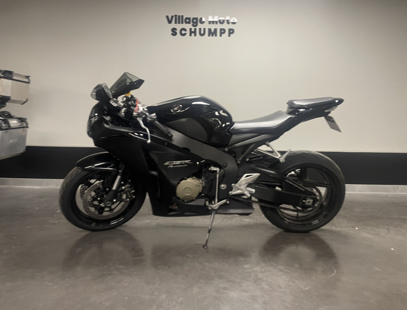 HONDA CBR 1000 FIREBLADE