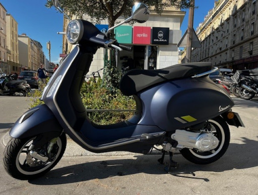 VESPA PRIMAVERA 50 TECH
