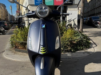 VESPA PRIMAVERA 50 TECH
