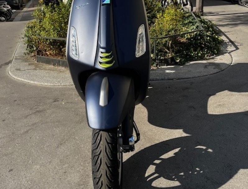 VESPA PRIMAVERA 50 TECH