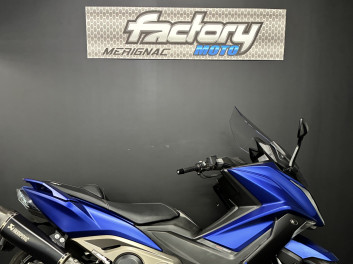 KYMCO AK 550