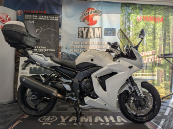 YAMAHA FZ1 FAZER 1000 ABS