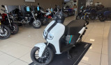 YAMAHA NEO