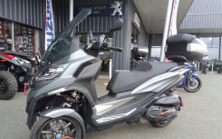 PIAGGIO MP3 530 HPE EXCLUSIVE