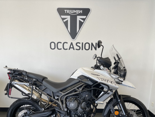 TRIUMPH TIGER 800 XCA