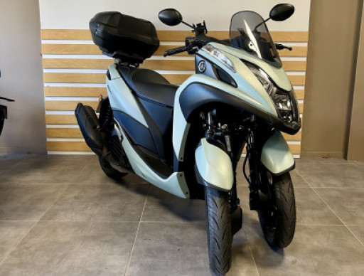 YAMAHA TRICITY 125