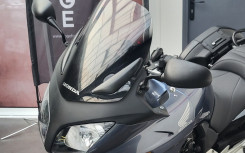 HONDA CB 650 F VALISES TOP CASE ET SEULEMENT 13065 KMS GARANTIE 12 MOIS