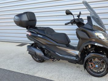 PIAGGIO MP3 530 HPE EXCLUSIVE comme neuf