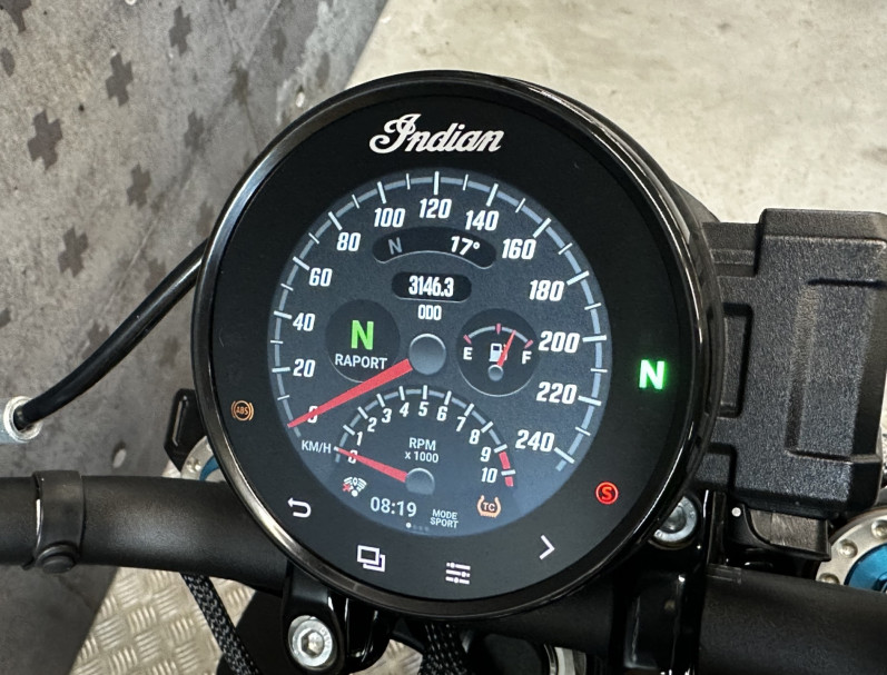 INDIAN FTR 1200 R CARBON EQUIPEE 3000kms