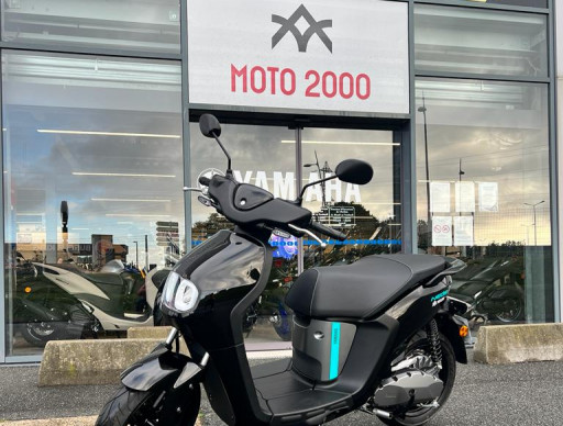 YAMAHA NEO