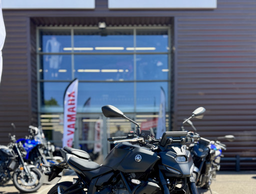 YAMAHA MT-07 Y-AMT  MT07