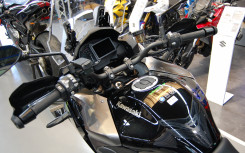 KAWASAKI VERSYS 1100 SE