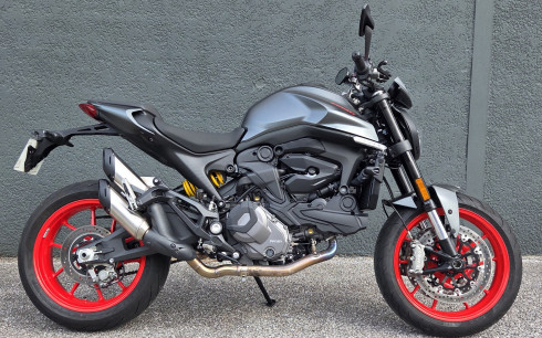 DUCATI MONSTER + 937 AVIATOR GREY A2