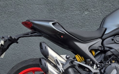 DUCATI MONSTER + 937 AVIATOR GREY A2