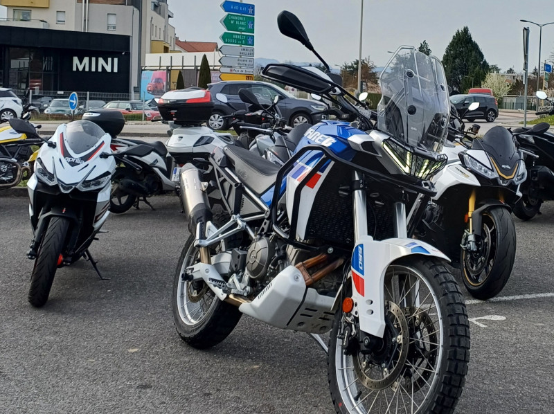 APRILIA TUAREG 660 NEUF GRT 12 MOIS