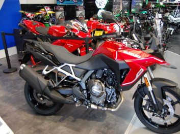SUZUKI V-STROM 800SE